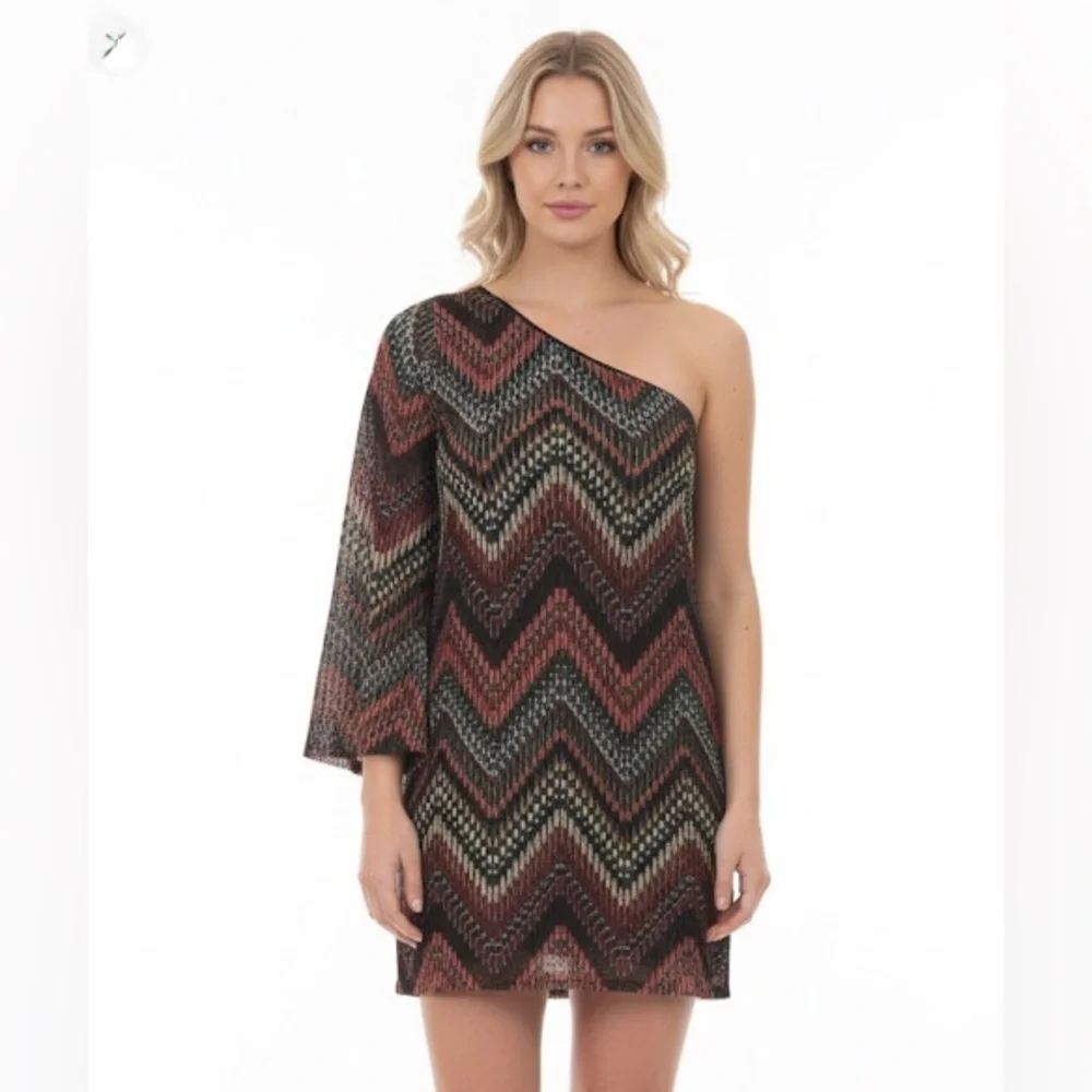 Auditions size large one shoulder chevron dress